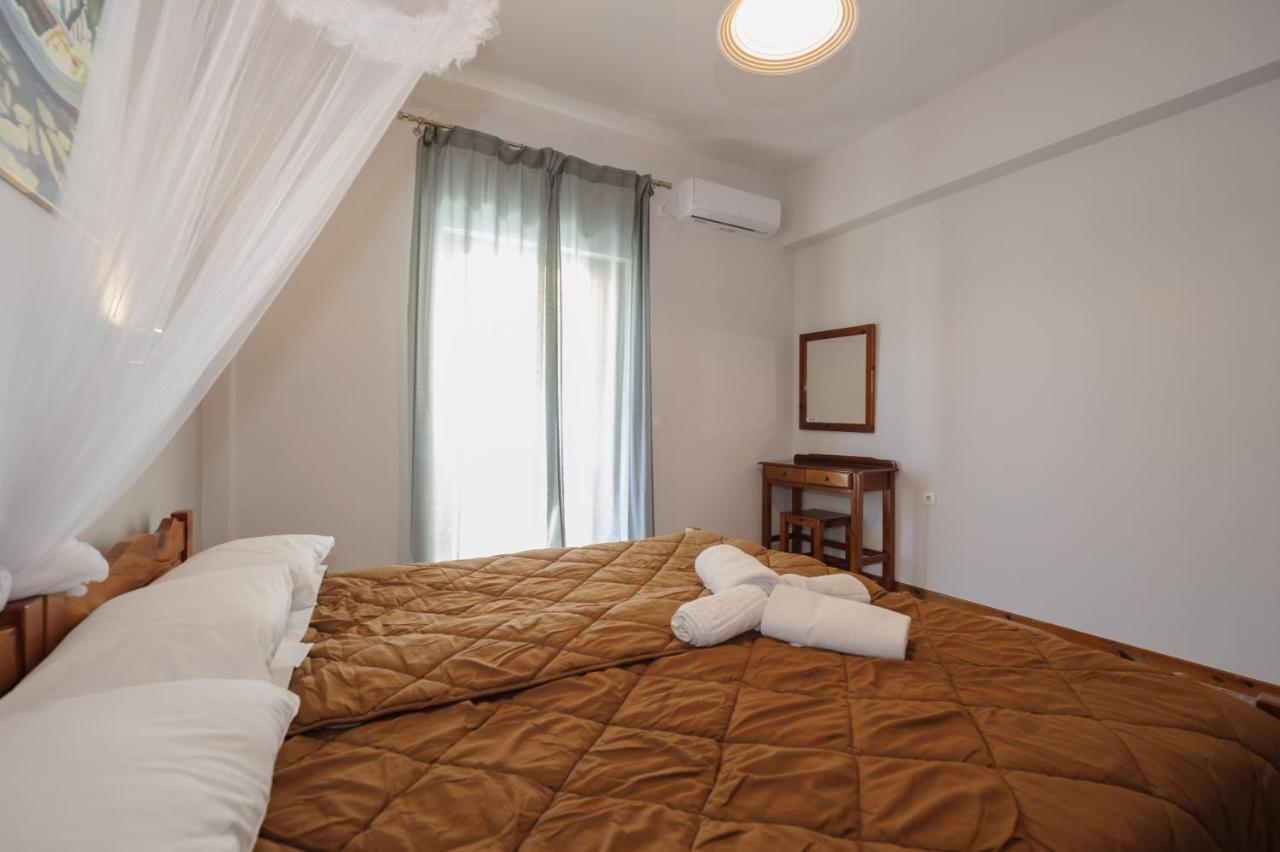 Elias & Vasili House Hotel Ájosz Jeórjosz Págon Kültér fotó
