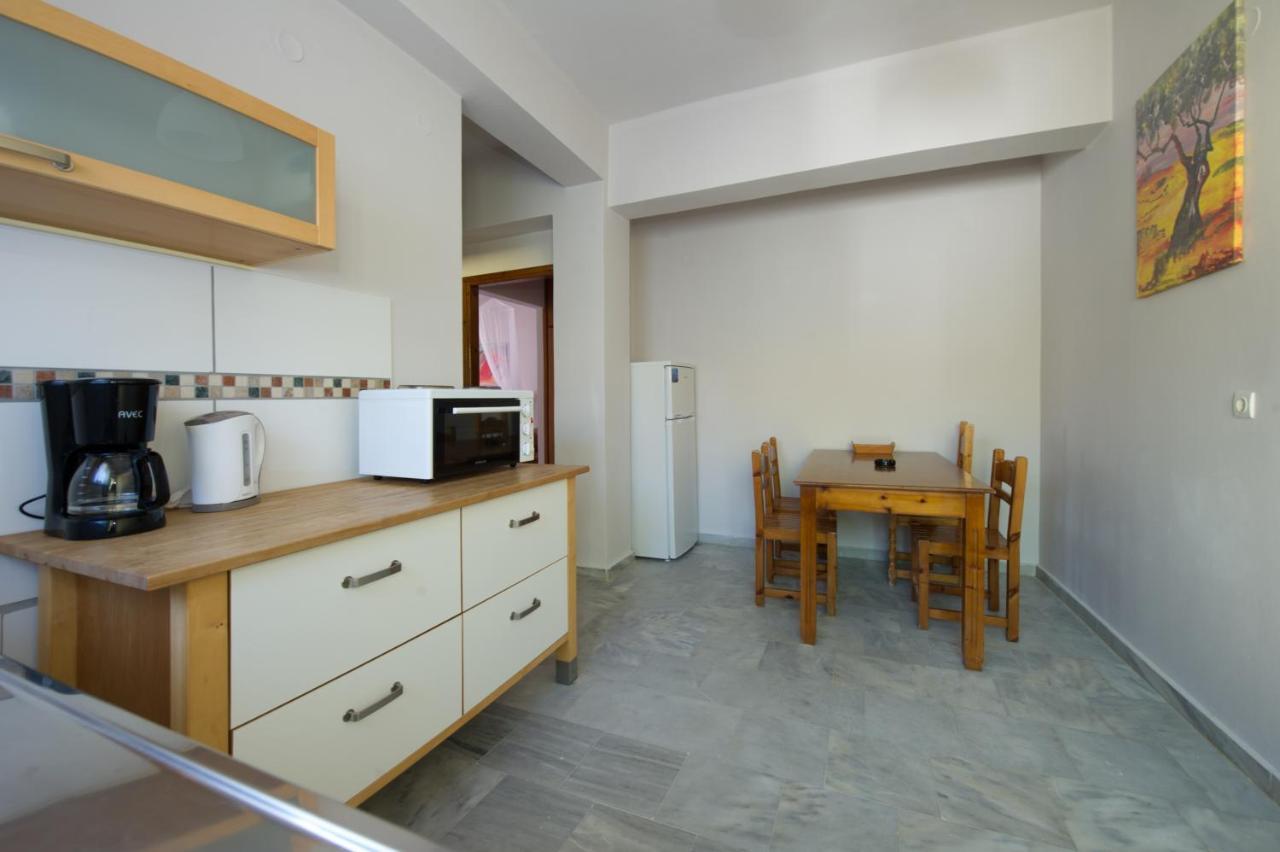 Elias & Vasili House Hotel Ájosz Jeórjosz Págon Kültér fotó