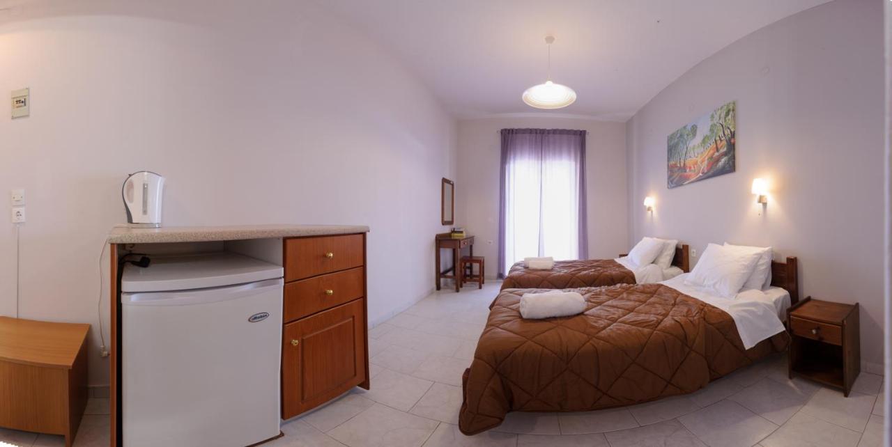 Elias & Vasili House Hotel Ájosz Jeórjosz Págon Kültér fotó